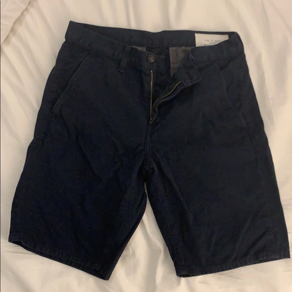 Nearly new Rag&Bone chino shorts in navy! W31